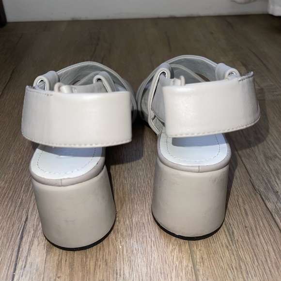 CAMPER UPRIGHT SANDAL - Picture 4 of 5